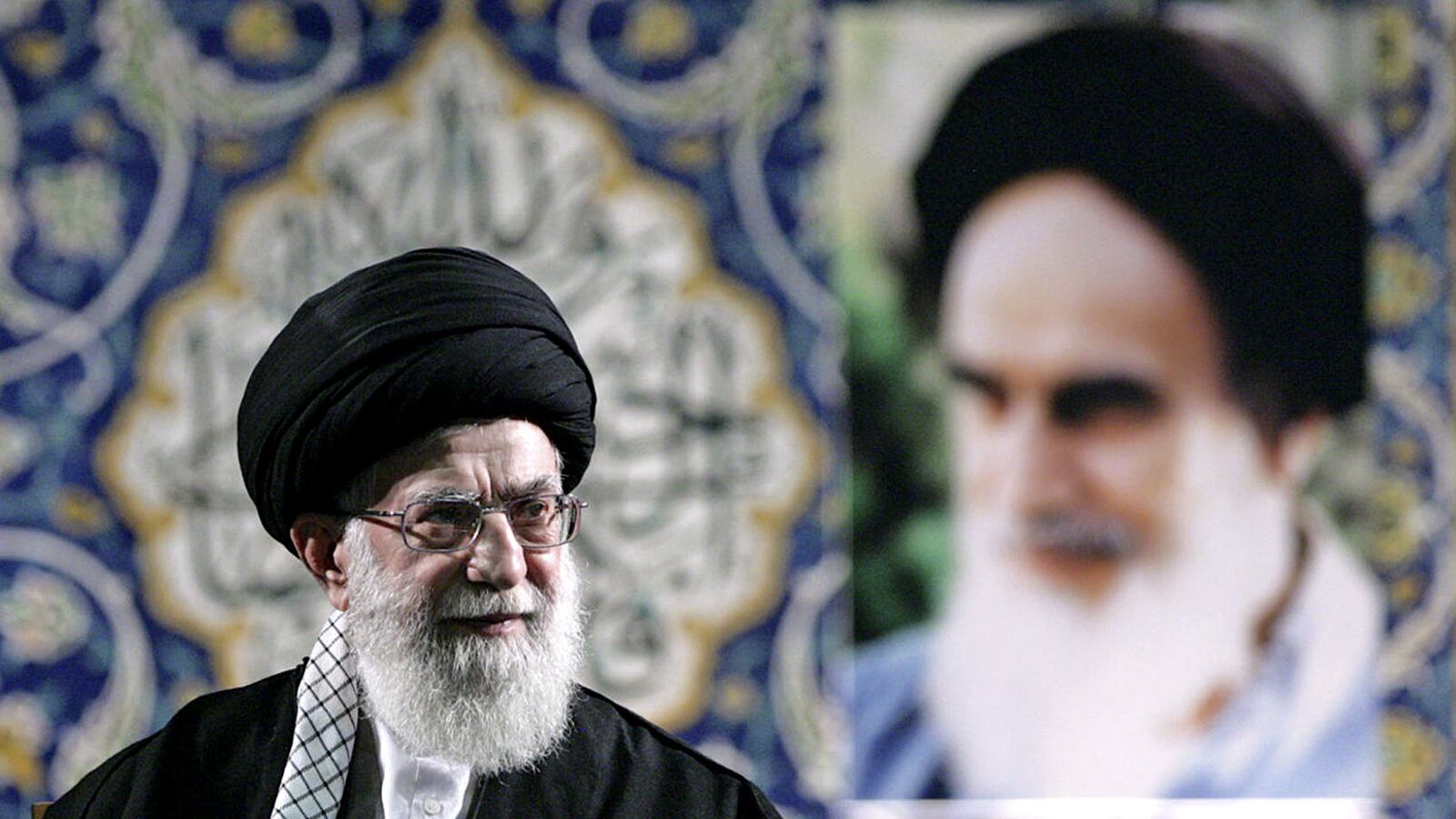 cheats/2014/01/09/khamenei-accuses-u-s-of-enmity/140109-iran-nuclear-talks-cheat_yn709m