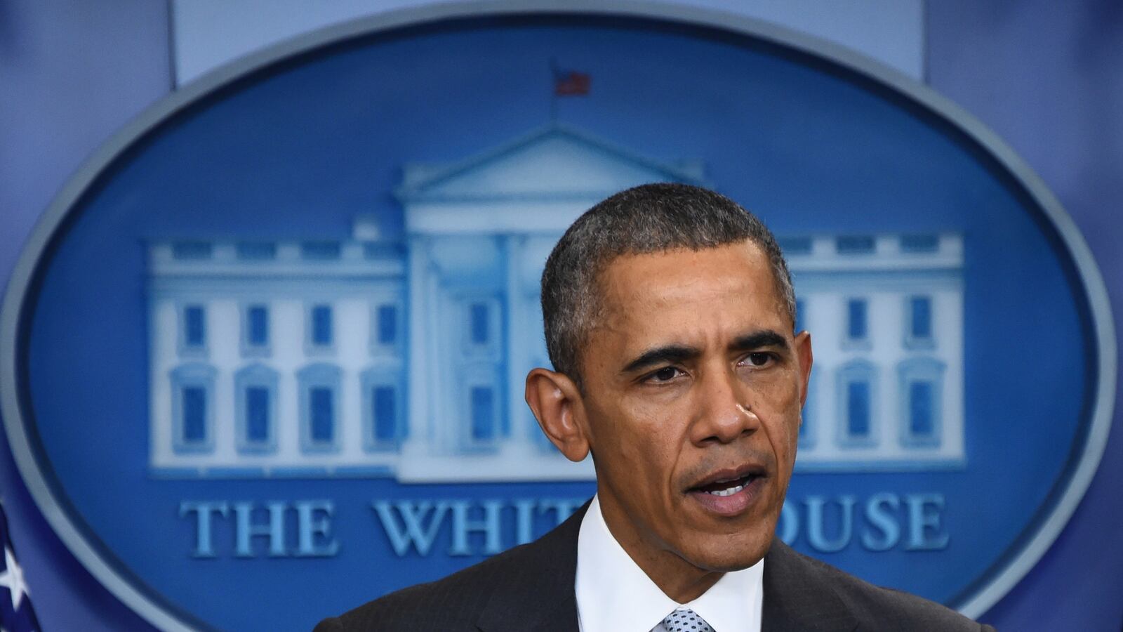 cheats/2015/11/13/obama-delivers-statement-on-paris/151113-obama-paris-cheat_t0wnyj