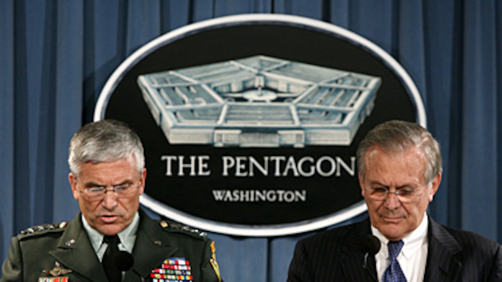 articles/2010/10/25/wikileaks-shows-rumsfeld-and-casey-lied-about-the-iraq-war/knickmeyer-wikileaks-rumsfeld-casey_136256_tq68ll