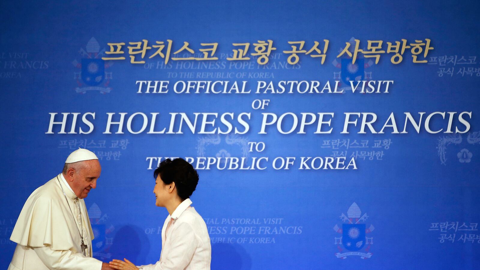 cheats/2014/08/14/pope-francis-urges-korean-peace/140814-pope-korea-cheats_g3pdbp