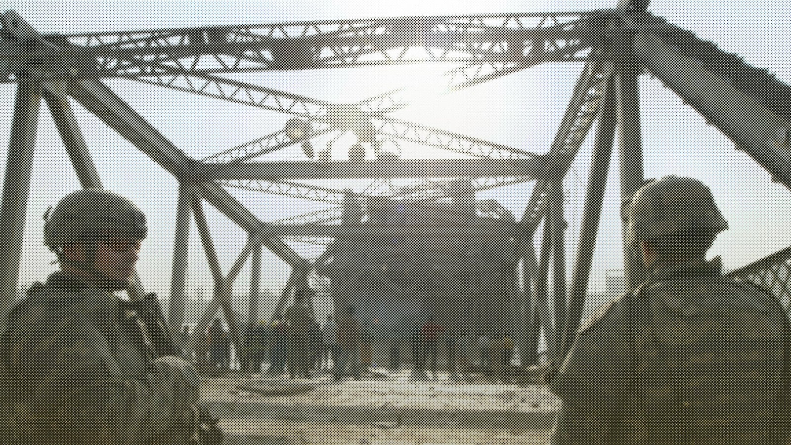 articles/2014/08/31/whatever-you-do-someone-will-die-a-short-story-about-impossible-choices-in-iraq/140830-bethea-fiction3-tease_sxpnxo