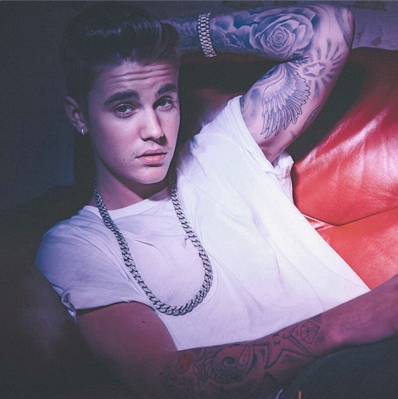 galleries/2014/03/23/oprah-justin-bieber-and-the-best-celebrity-selfies-of-the-week/140321-selfies-justinbieber_ztowg2