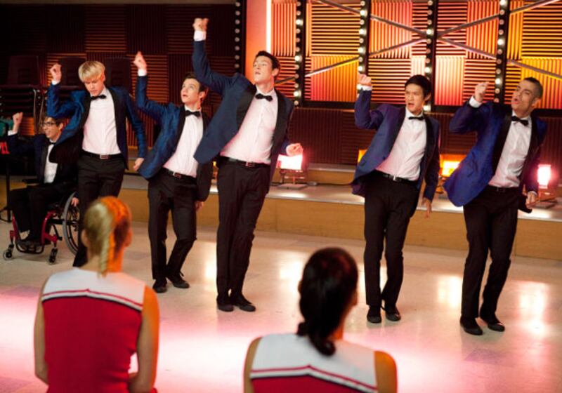 galleries/2010/12/08/year-in-music/year-in-music---glee_d3navu