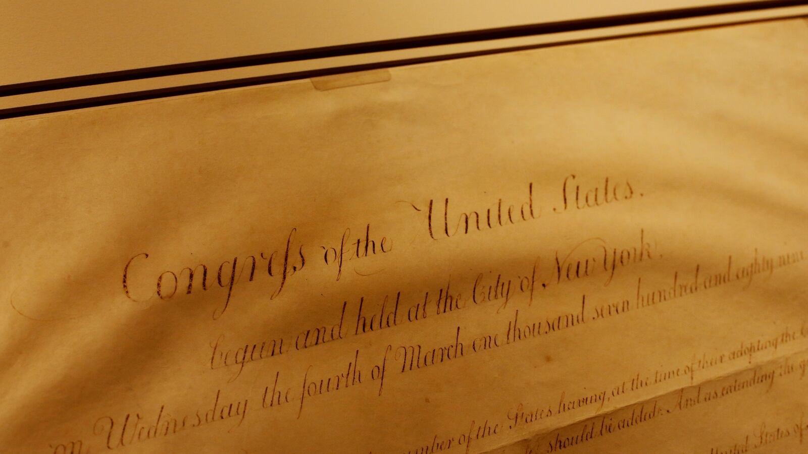 cheats/2017/03/15/hiring-freeze-closes-declaration-house/170315-declaration-of-independence-cheat_pgglgx