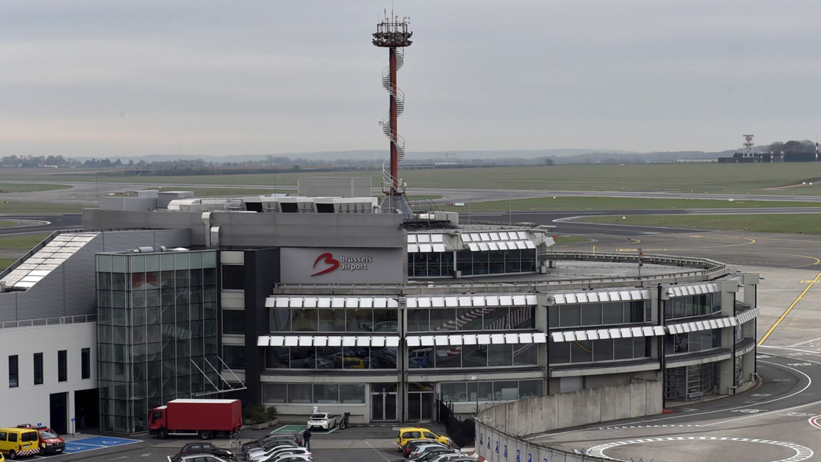 cheats/2016/04/15/belgian-minister-resigns-after-attack/160415-brussels-transport-resignation-cheat_r8qt2f