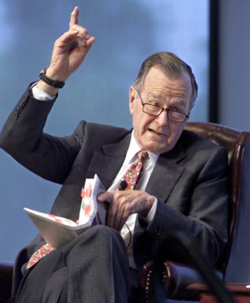 galleries/2010/11/05/political-bestsellers/political-bestsellers-16_b4xkbx