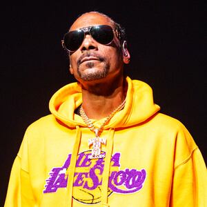 200206-daCosta-snoop-dogg-tease_szkjxy