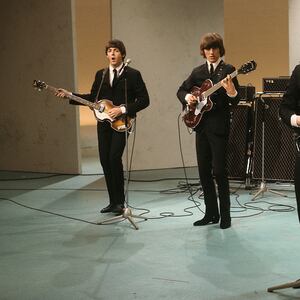 articles/2014/02/09/what-it-was-like-to-watch-the-beatles-become-the-beatles-nik-cohn-remembers/140209-jones-beatles2-tease_jb3nbr