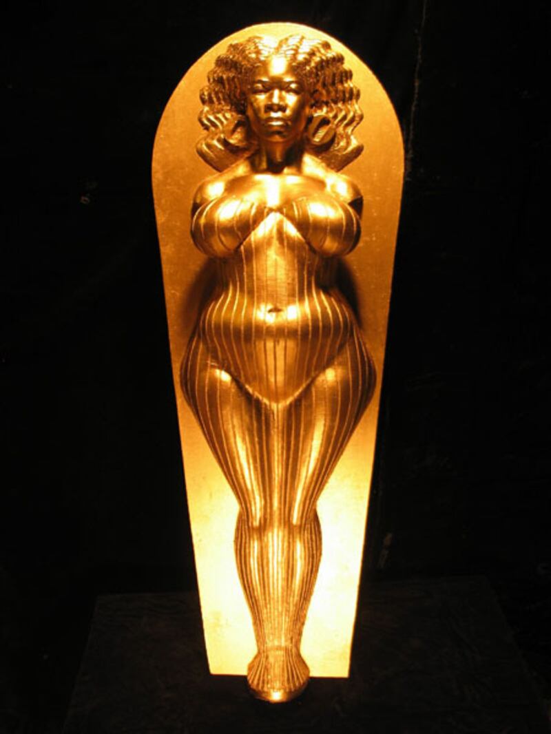 galleries/2011/08/09/daniel-edwards-nude-sculptures/nude-sculptures-oprah_uuxhnk