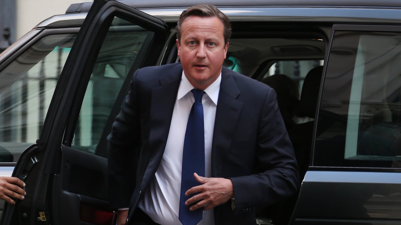 articles/2013/09/04/how-britain-rushed-to-inaction-in-syria/130903-hines-british-reax-tease-embed_cyeppt