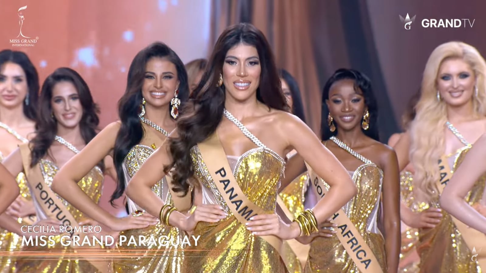 Miss Grand Panama thought the host had announced her as a finalist, but he actually said Miss Grand Paraguay.