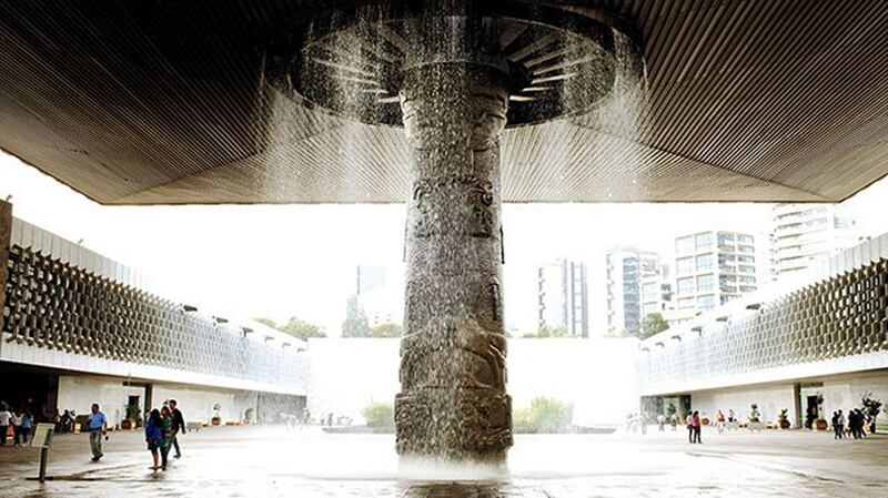 articles/2014/02/10/mexico-city-s-magical-moment-of-resurgence/140207-cnt-mexico-city-embed_lcwwuy