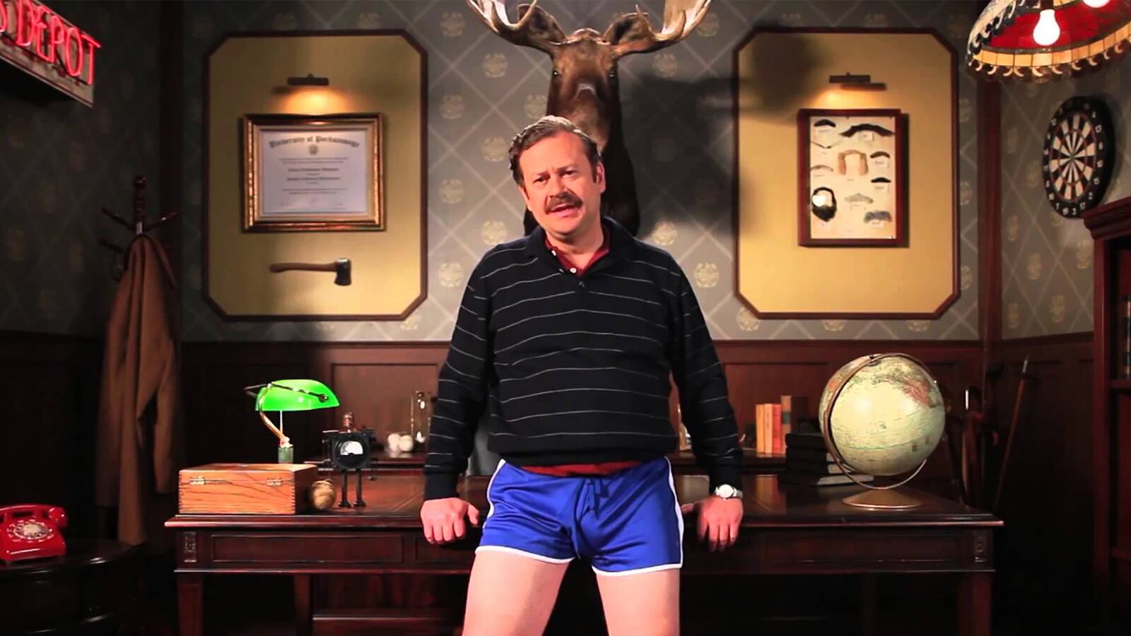 articles/2015/11/01/are-you-man-enough-for-man-therapy/151031-crocker-man-therapy-tease_pegehd