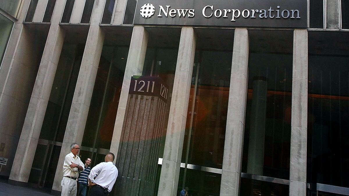 cheats/2012/03/02/three-may-sue-murdoch-in-u-s/newscorp-usa-cheat_vayid6