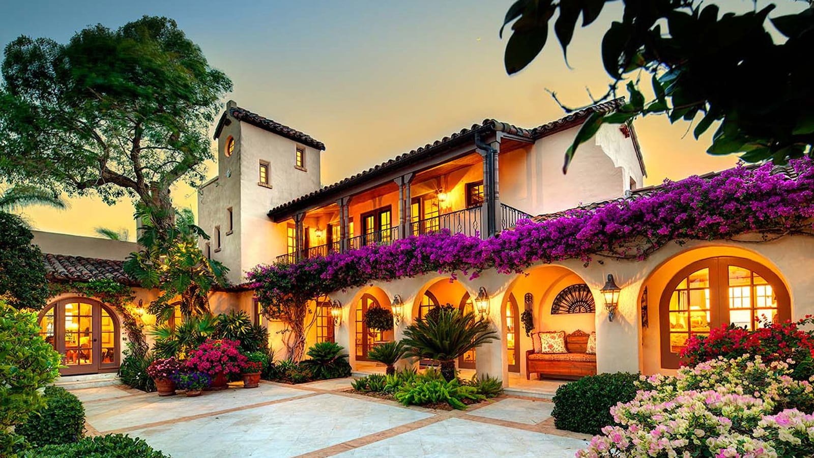 galleries/2014/09/27/omg-i-want-this-house-little-bokeelia-island-photos/140926-omg-tease_nwjqcy