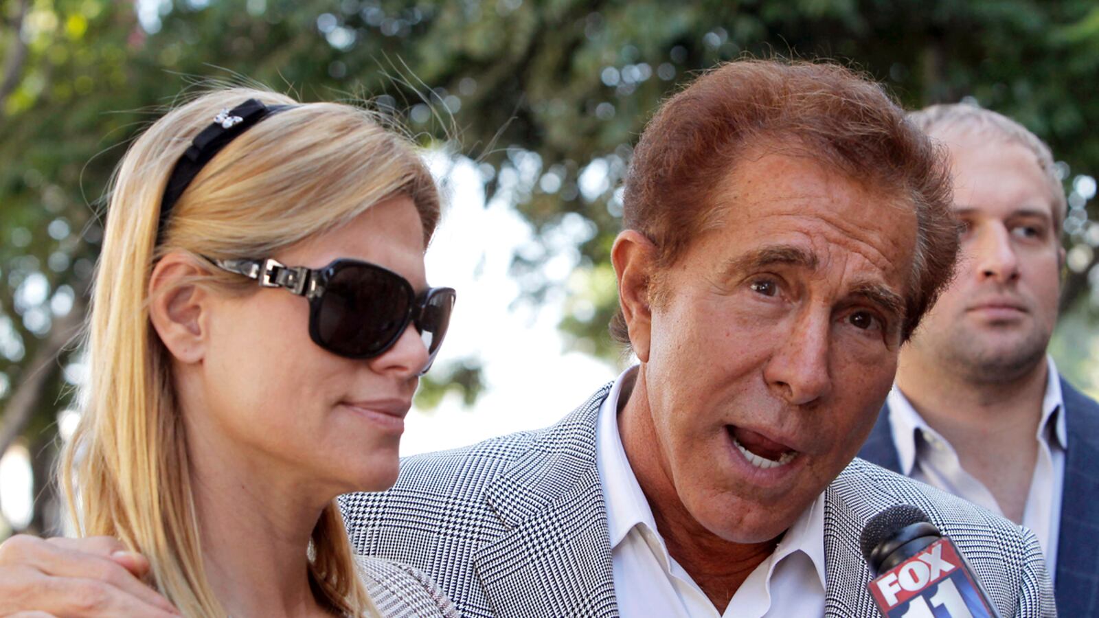 articles/2012/09/09/steve-wynn-battles-girls-gone-wild-s-joe-francis-in-court/steve-wynn-joe-francis-feud-pelisek_tdvwqo