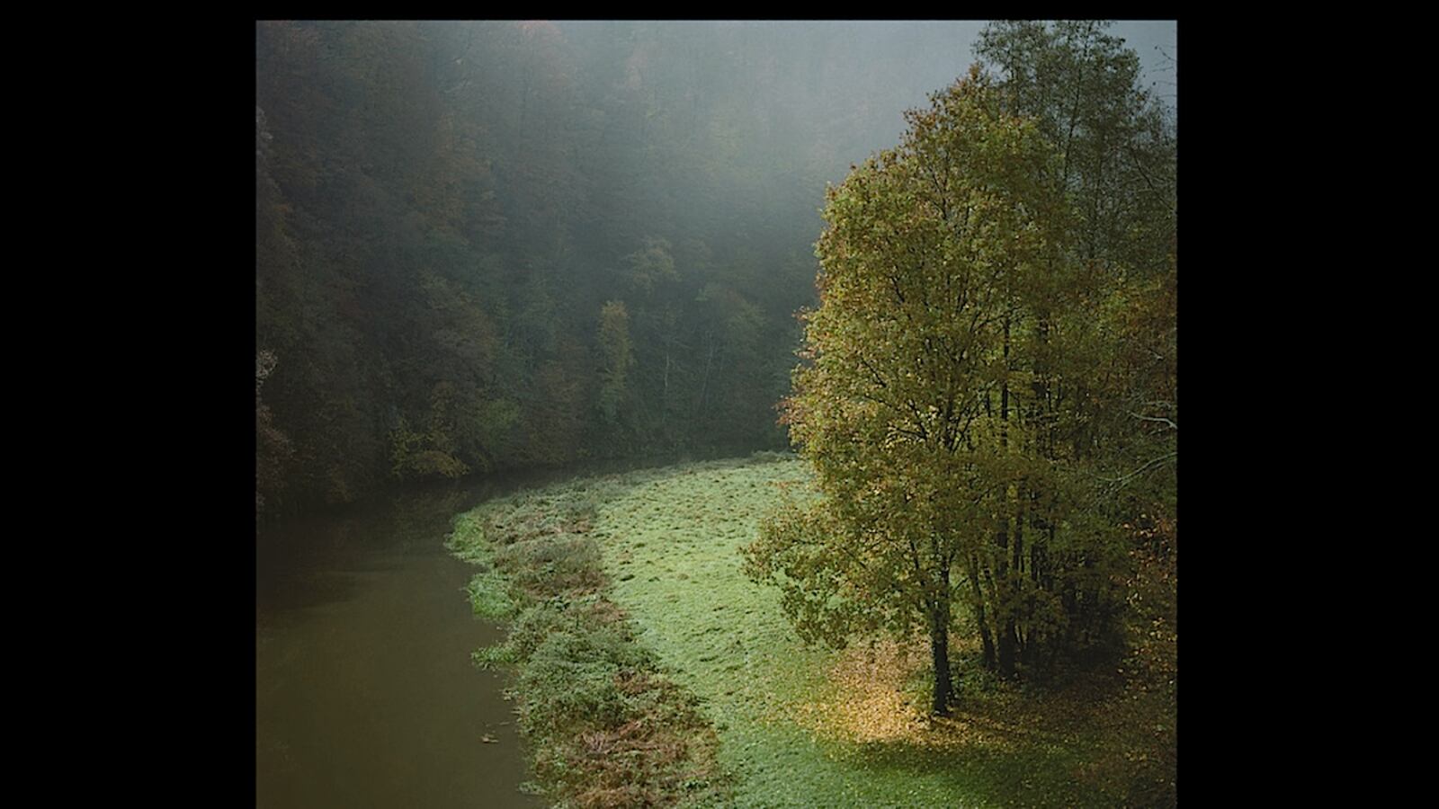 articles/2013/02/14/darren-almond-at-matthew-marks-is-the-daily-pic-by-blake-gopnik/almond-daily-pic_mxwri4