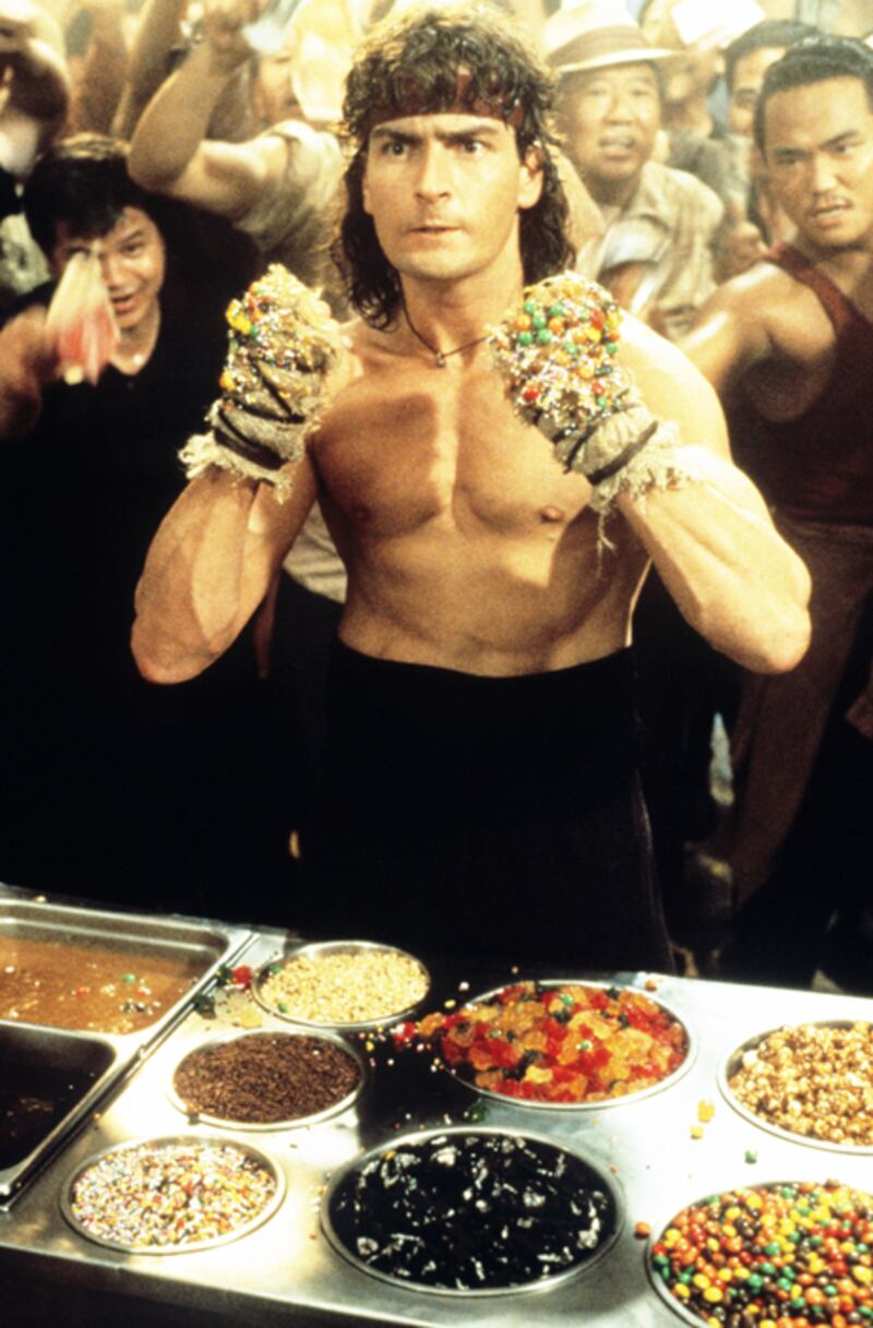 galleries/2010/10/26/charlie-sheen-s-self-help-manual/charlie-sheen---hot-shots_ggik98