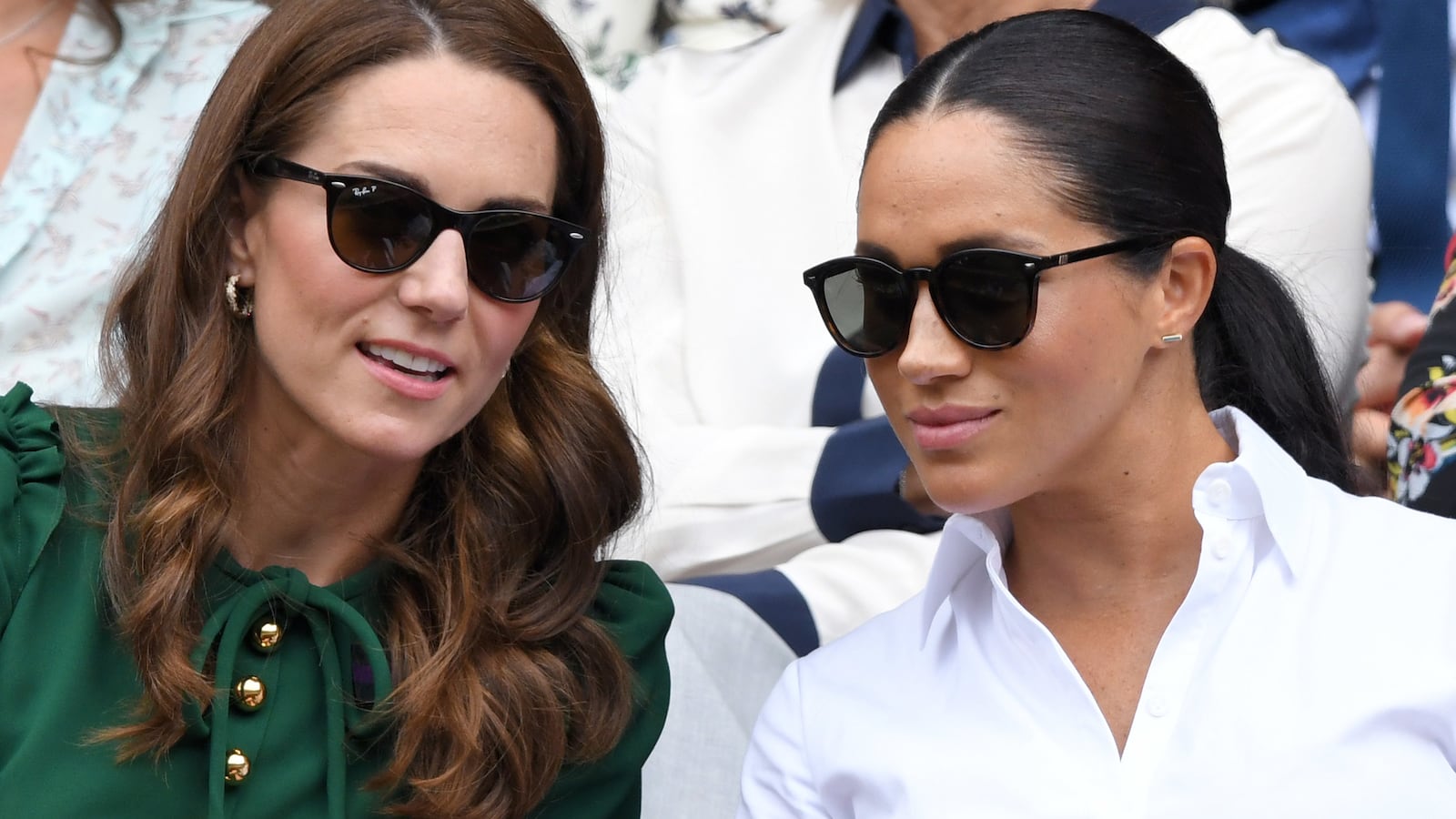 191030-sykes-meghan-kate-tease_mfndmn