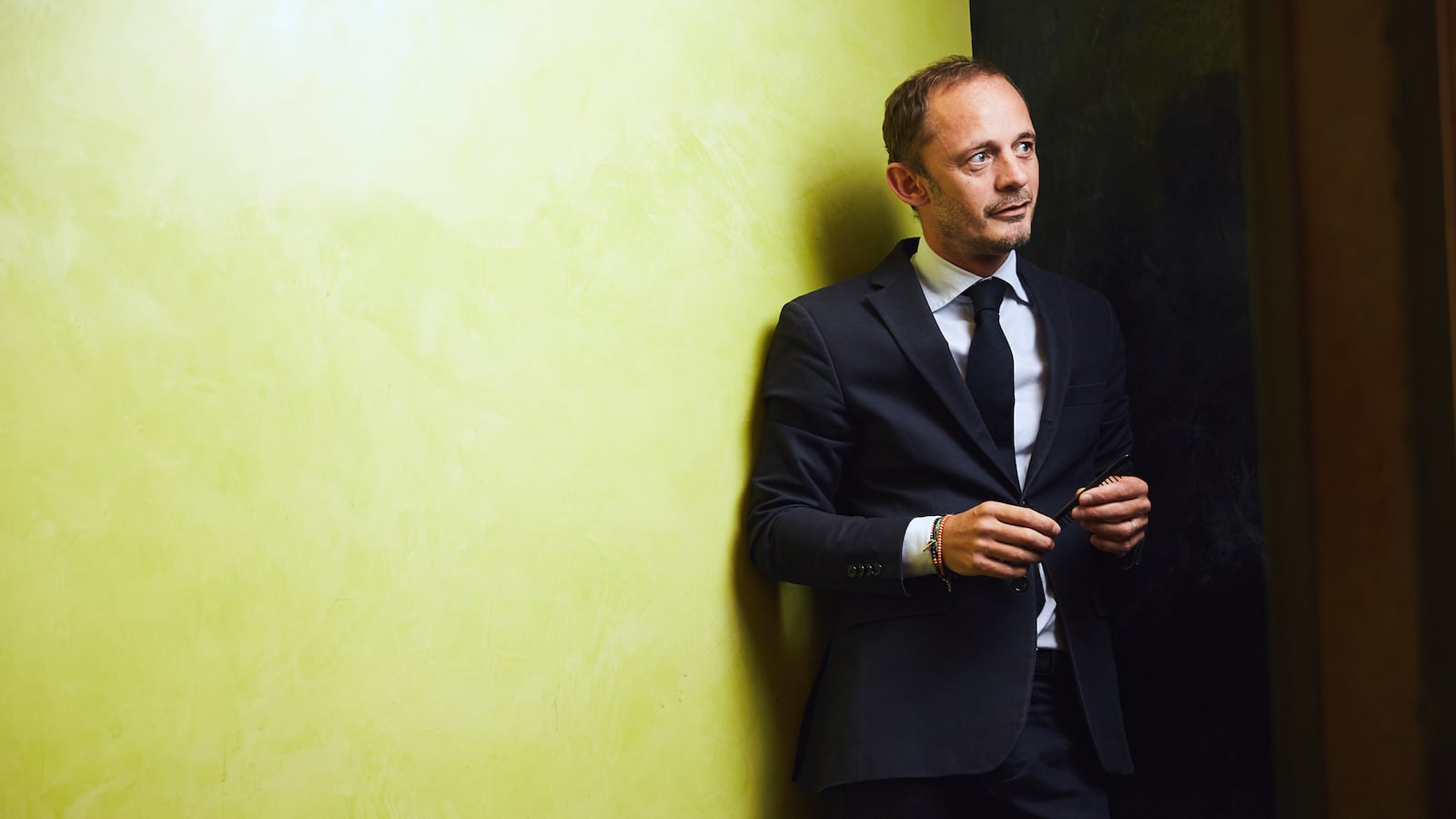 articles/2016/09/28/is-martial-vivot-the-most-powerful-man-in-hair/160927-stein-men-in-style-01_q9nr56