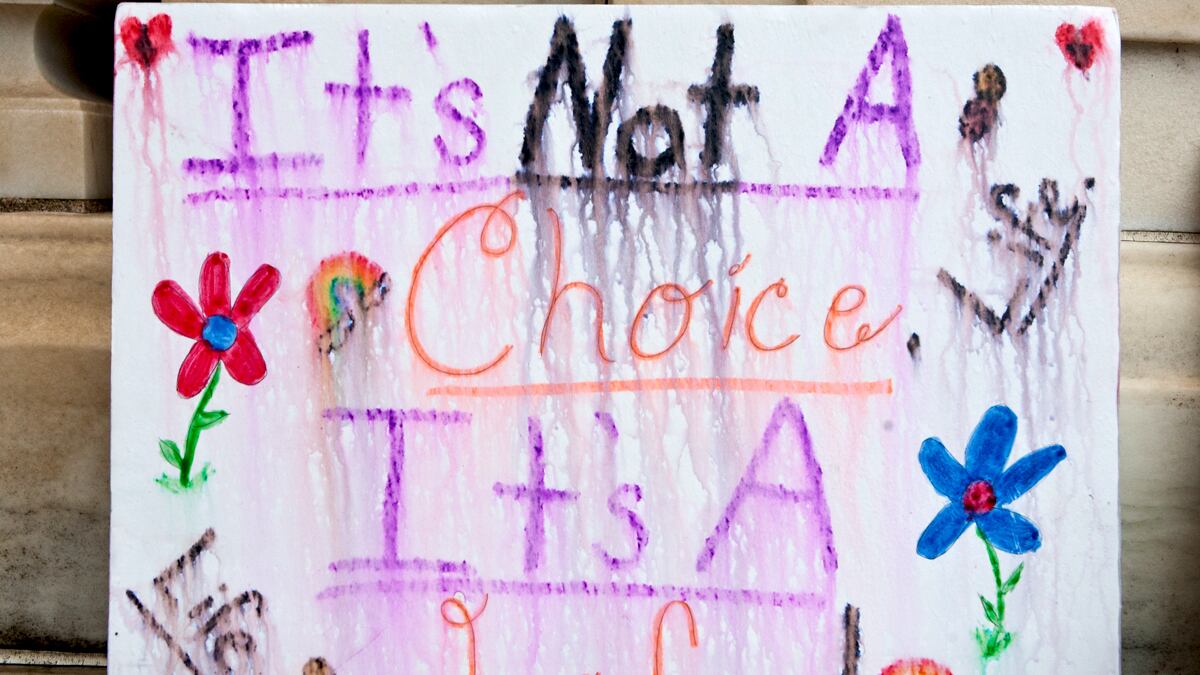 articles/2012/07/27/south-dakota-legalizes-lies-with-suicide-warning-for-abortion-seekers/sd-abortion-law-goldberg_ebztcu