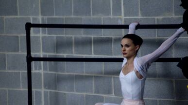 articles/2011/02/25/black-swan-butchery-at-the-ballet/bentley-black-swan_162485_miz8r1