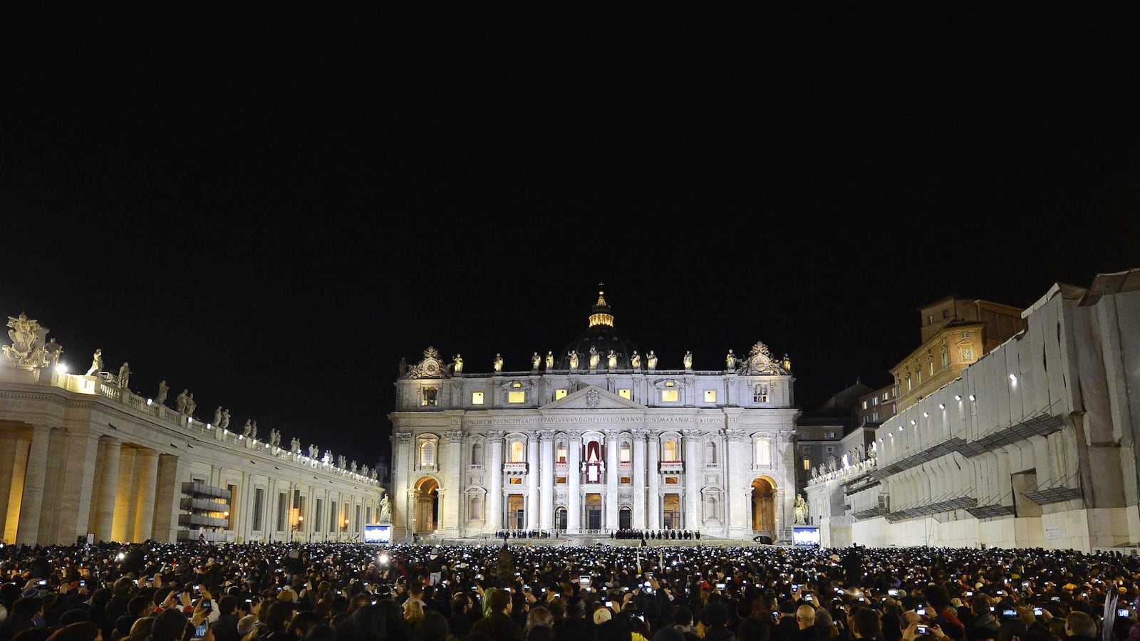 articles/2013/03/13/watch-out-vatican-city-francis-is-here/130313-vatican-city-dickey-tease_nrko7x