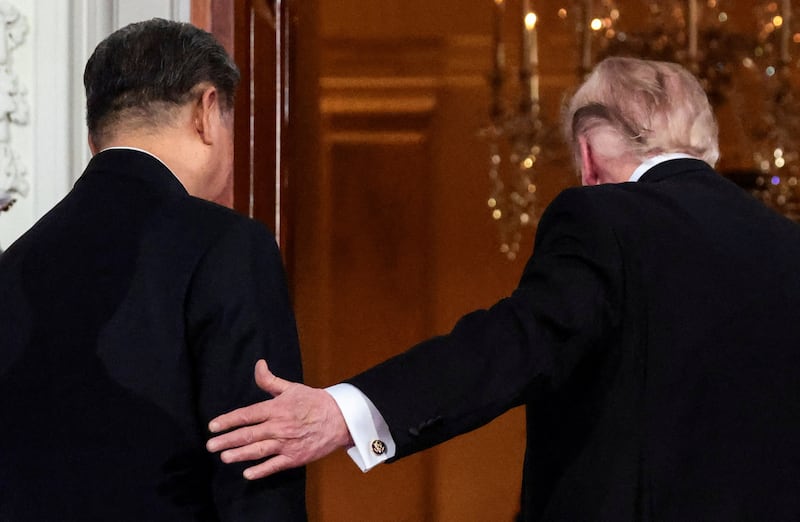 Donald Trump welcomes Chinese President Xi Jinping