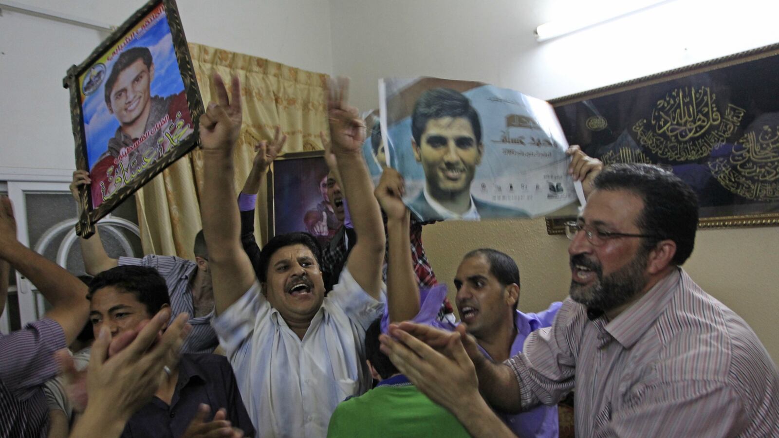 cheats/2013/06/23/palestinian-wins-arab-idol/assaf-arab-idol_wiyxqh