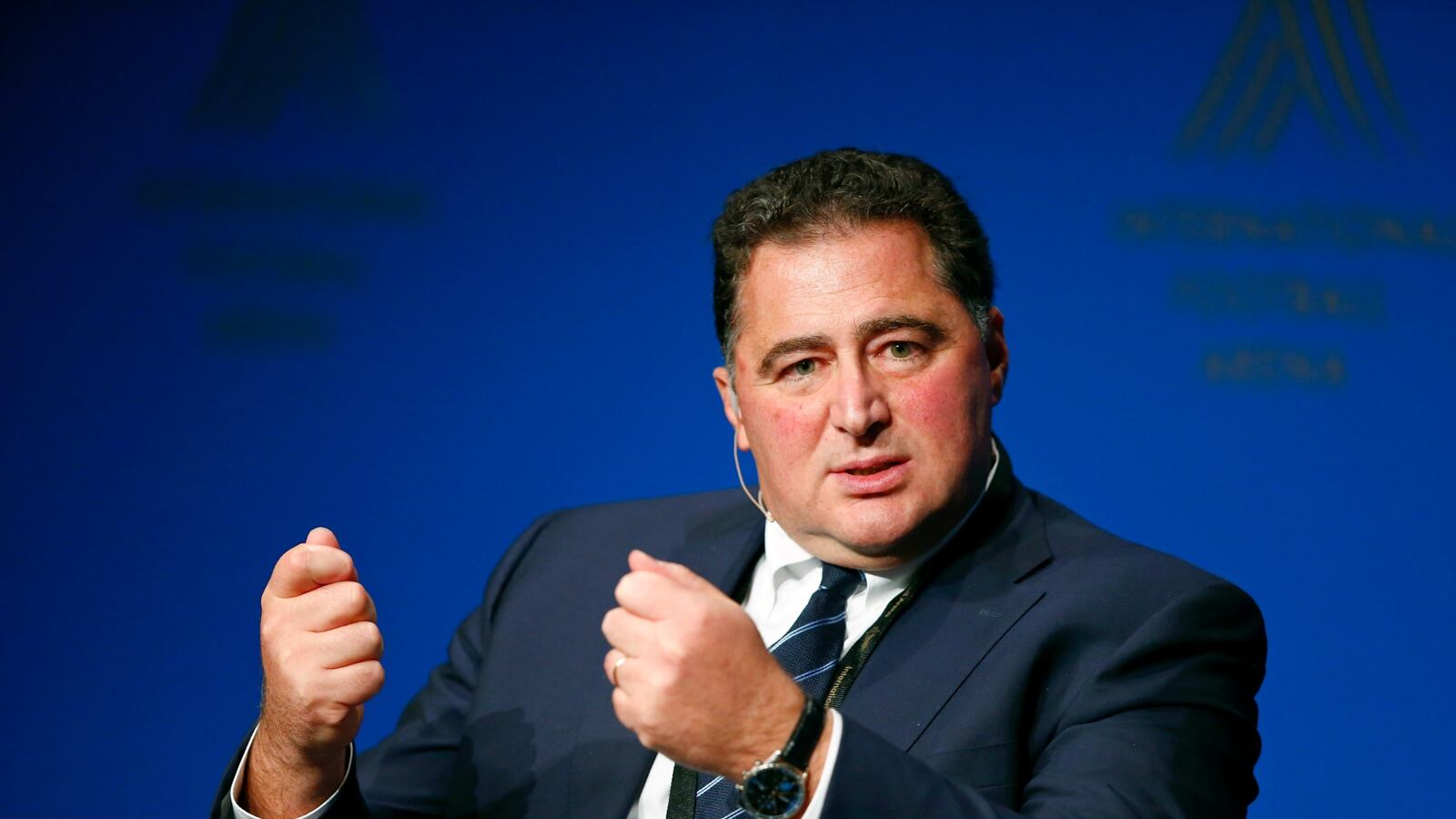 cheats/2016/05/14/fifa-audit-committee-president-resigns/160514-domenico-scala-cheat_xw9xl5