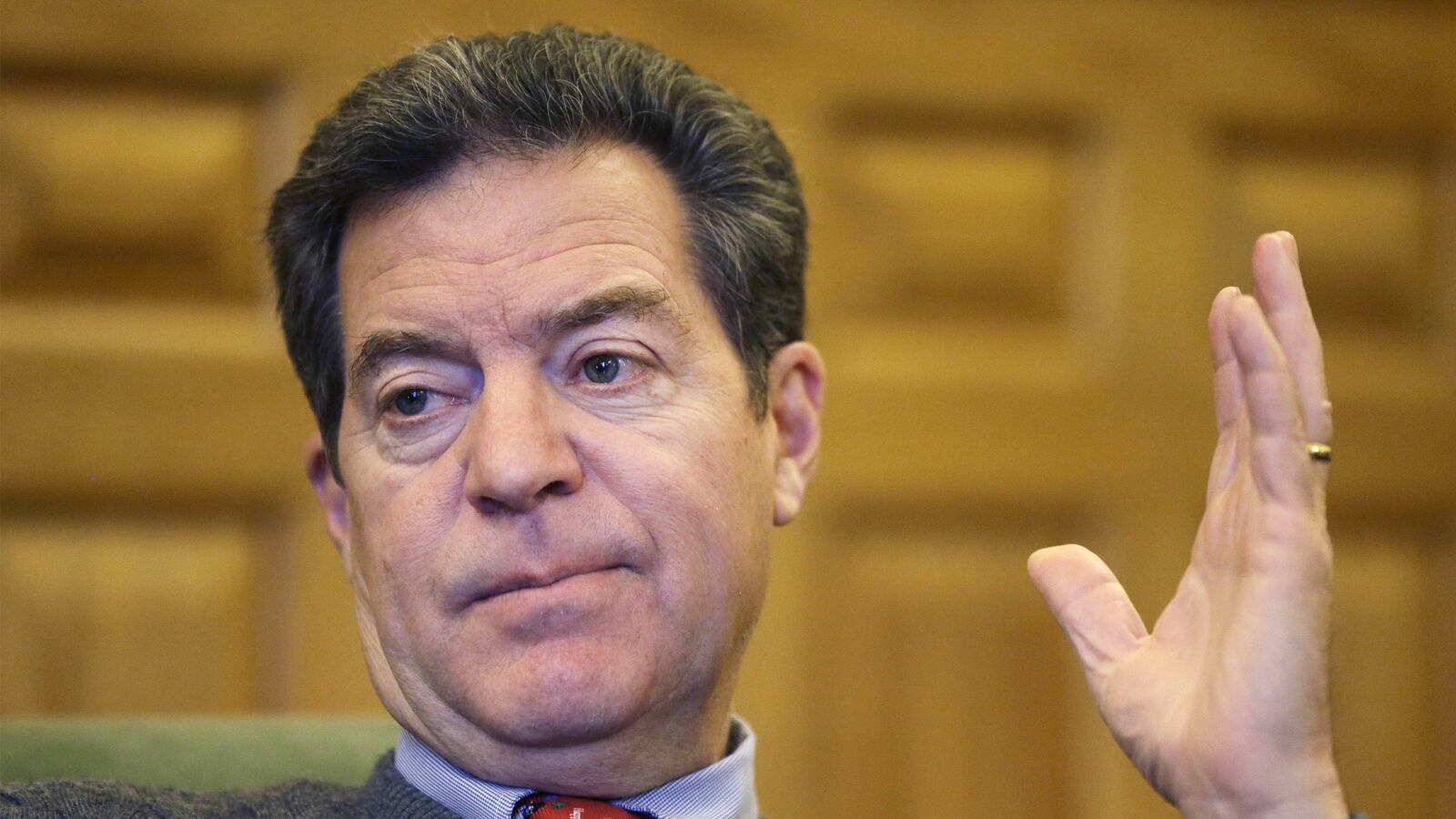 articles/2015/02/19/sam-brownback-s-march-of-regress-on-lgbt-rights/150218-robinson-brownback-tease_dluvpe