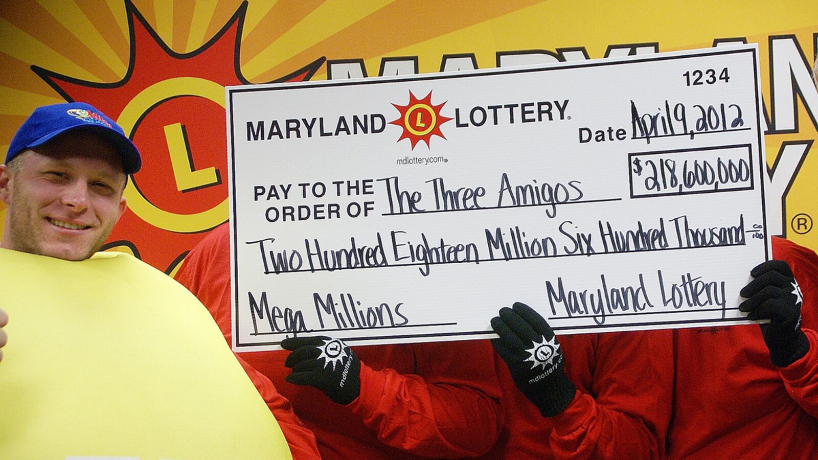 cheats/2012/04/10/md-teacher-trio-claims-winning-ticket/mega-millions-three-maryland-teachers-win-lottery-cheat_cla3nd