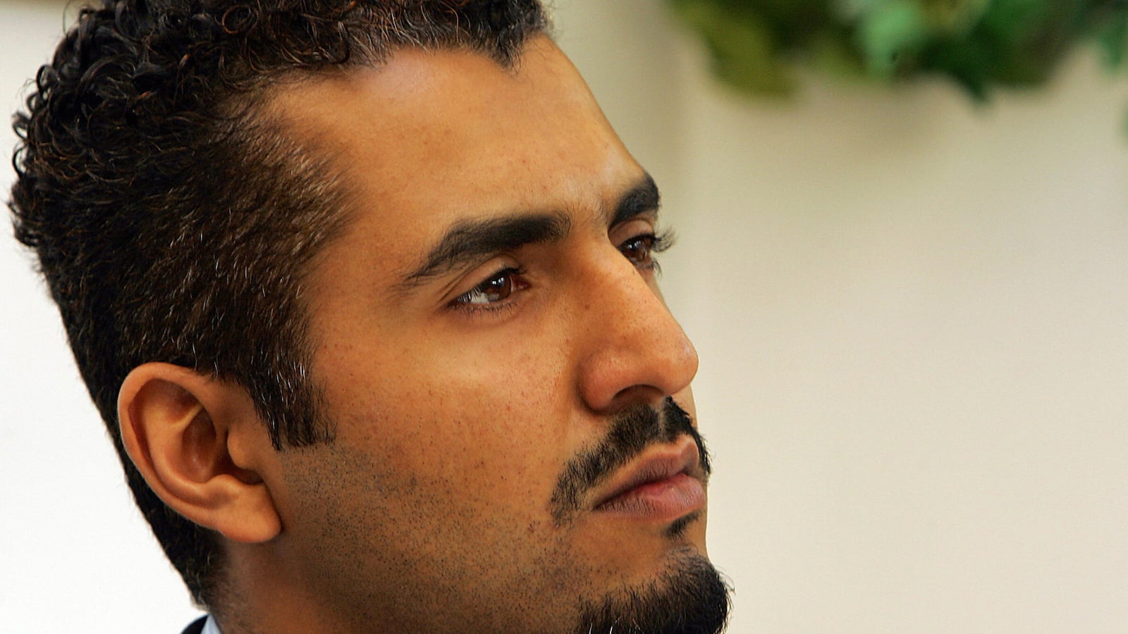 articles/2014/01/23/british-candidate-receives-death-threats-for-tweeting-prophet-mohammed-cartoon/140123-telegraph-nawaz_ipfriw