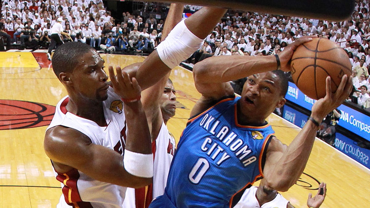articles/2012/06/22/lebron-james-and-miami-heat-throttle-okc-thunder-to-win-2012-nba-championship/nba-wrap-up-singal_himwfv