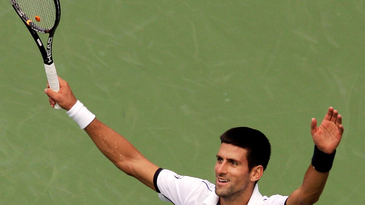 cheats/2011/09/10/djokovic-advances-to-u-s-open-finals/us-open-djokovic-cheat_amzsy8