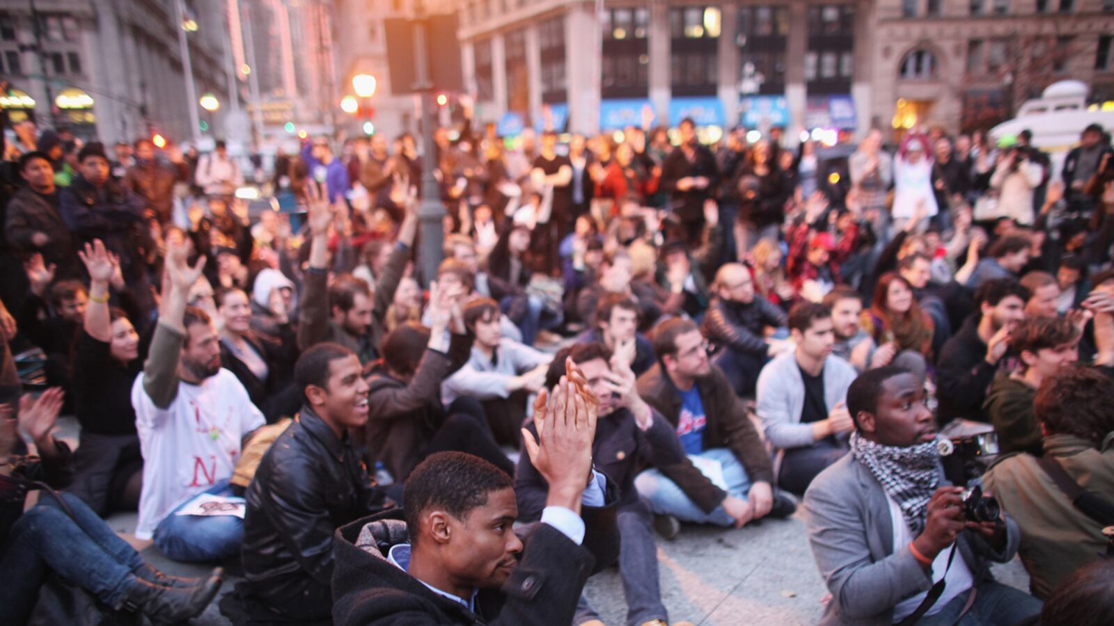 cheats/2011/11/15/ny-judge-rules-protesters-can-stay/occupy-wall-street-protestors-regroup-foley-square-cheat_t848n9