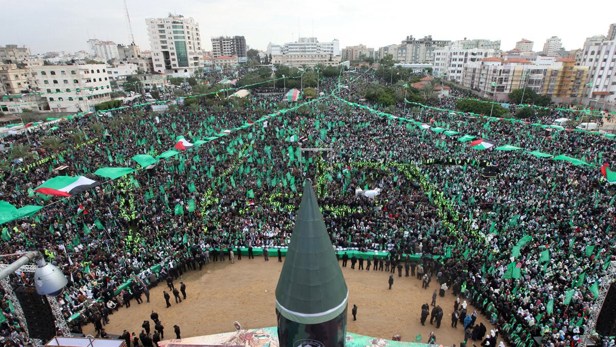 cheats/2012/12/08/thousands-rally-for-hamas-anniversary/gaza-thousands-speech-cheat_nkfjrt
