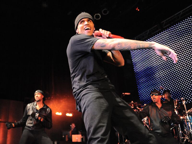 galleries/2010/09/16/oprah-feuds/oprah-feuds---chris-brown_gl3had