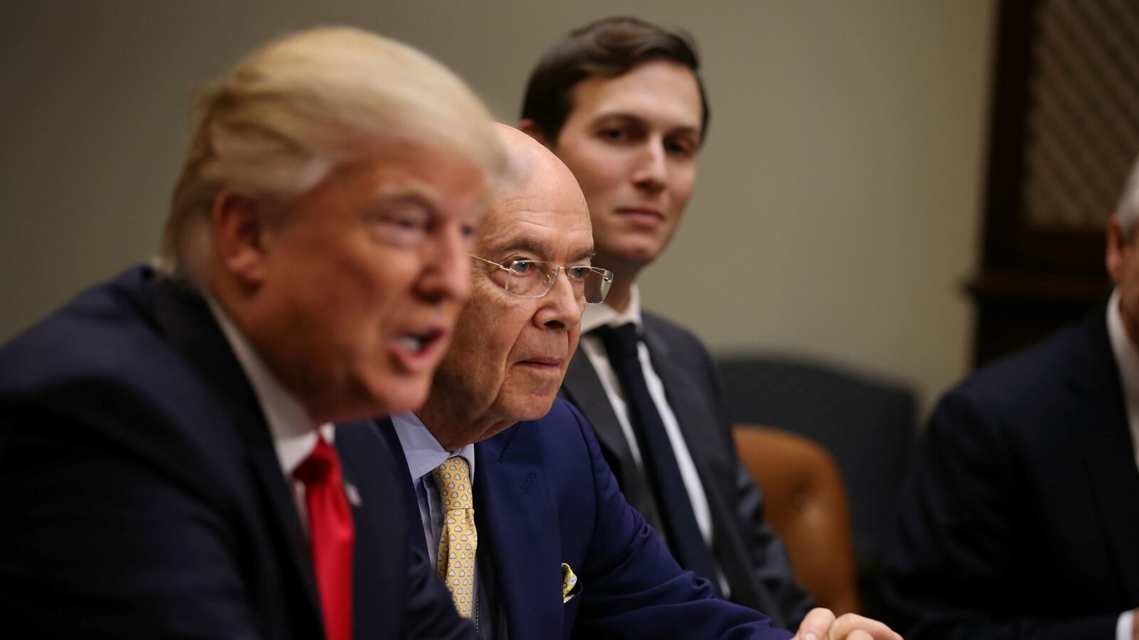 cheats/2017/02/28/wilbur-ross-wins-senate-confirmation/170227-wilbur-ross-confirmation-cheat_jgmfi3