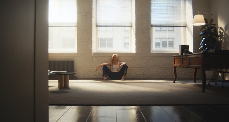 Sarah Pidgeon as Carolyn Bessette.