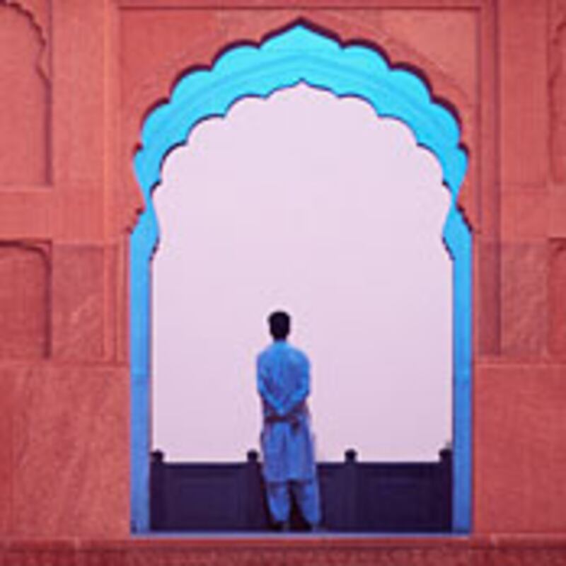 articles/2010/01/26/pakistans-fictional-peace/cole-lahore_77642_inbgre