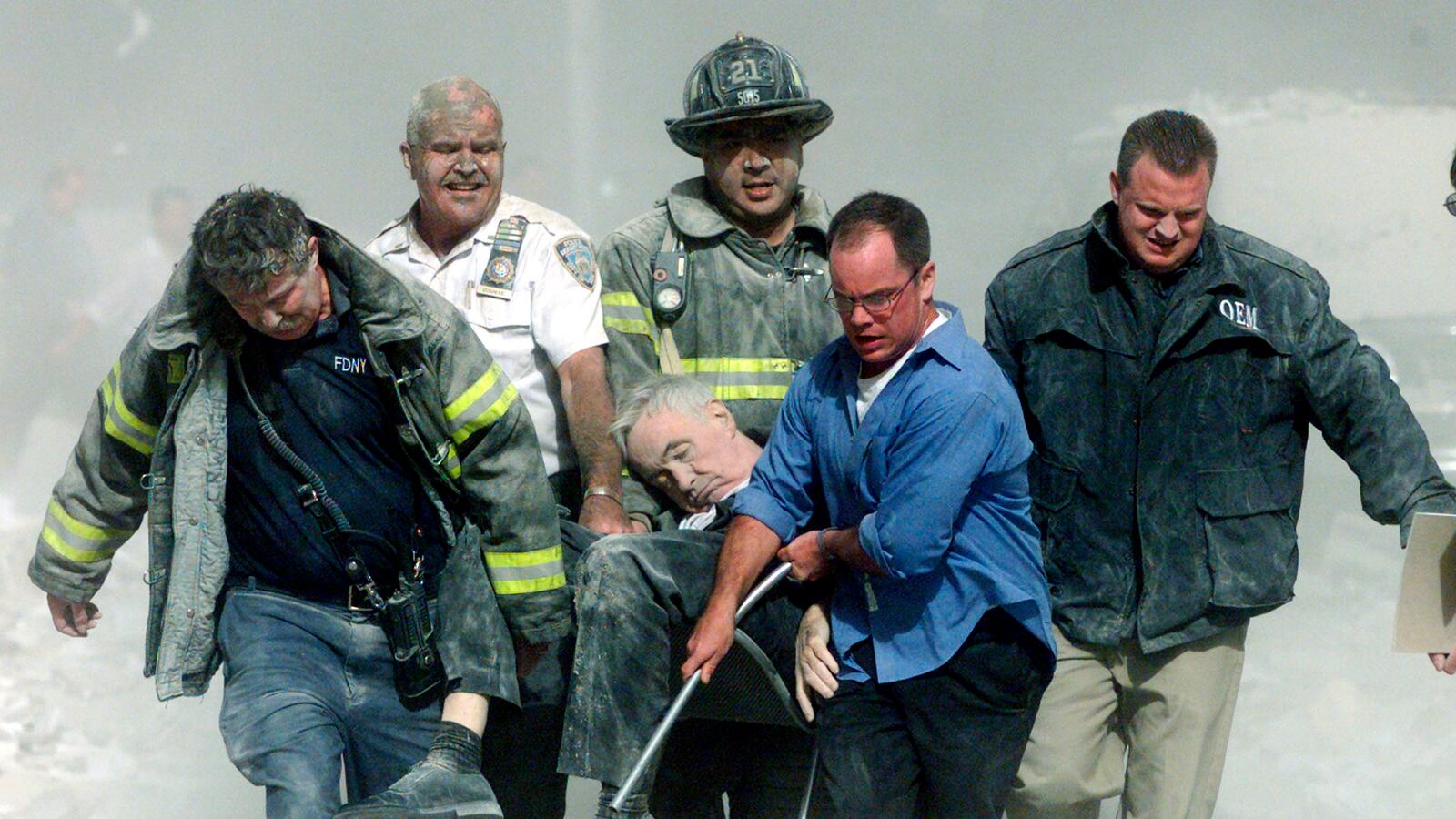 galleries/2013/09/11/iconic-911-photos/130910-iconic-911-photos-23_hiquxy