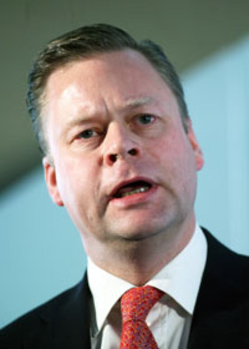 articles/2010/06/17/tony-hayward-testifies-on-bp-oil-spill-video-livestream/aritcle---bp-execonn_miwzzx