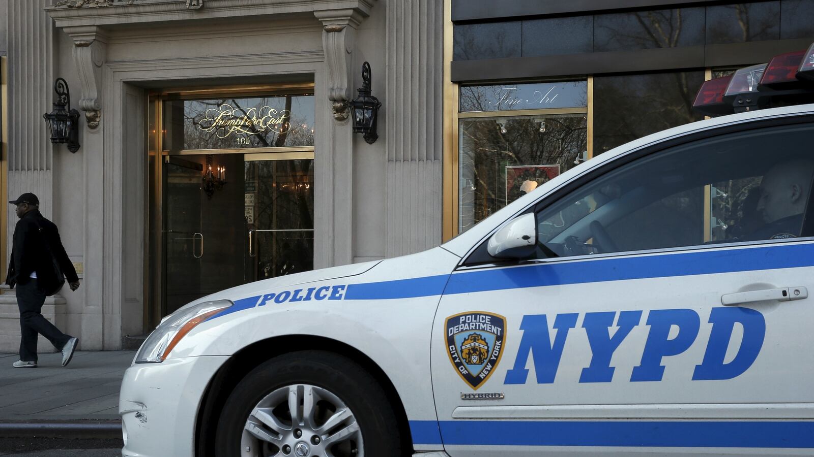 cheats/2016/08/03/blue-lives-matter-bill-proposed-in-ny/160708-nypd-shooting-cheat_cy0iqs