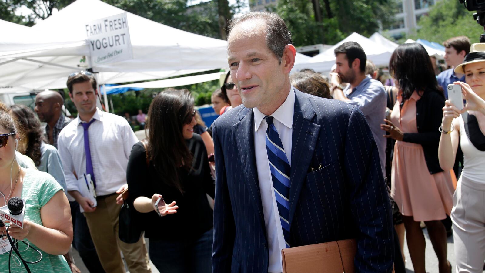 cheats/2013/08/12/nyc-comptroller-debate-gets-heated/130812-comptroller-cheat_akcfd9