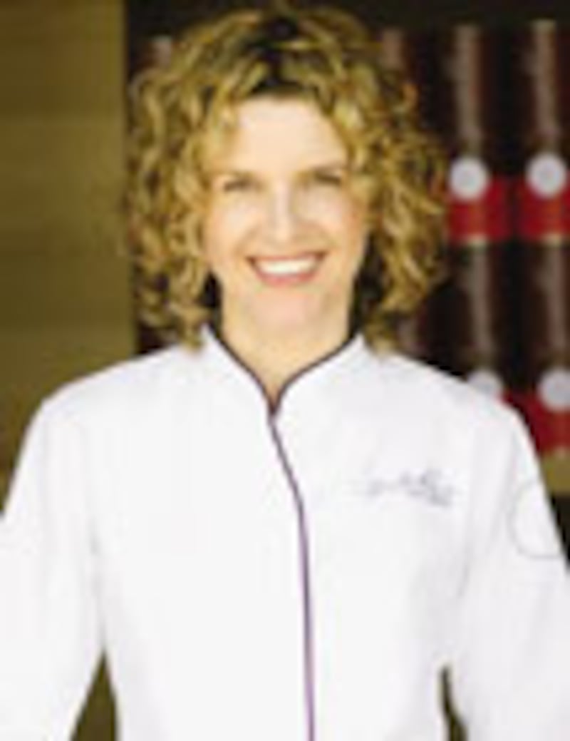 articles/2010/06/29/fresh-picks-43/fresh-picks---candace-nelson-2_hq9sar