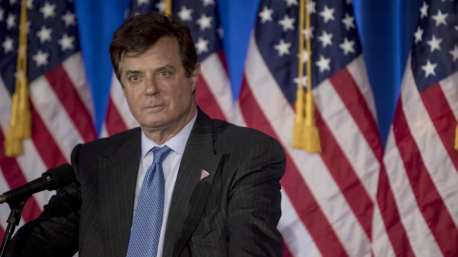 171030-Hines-manafort-hero_ctfm3z