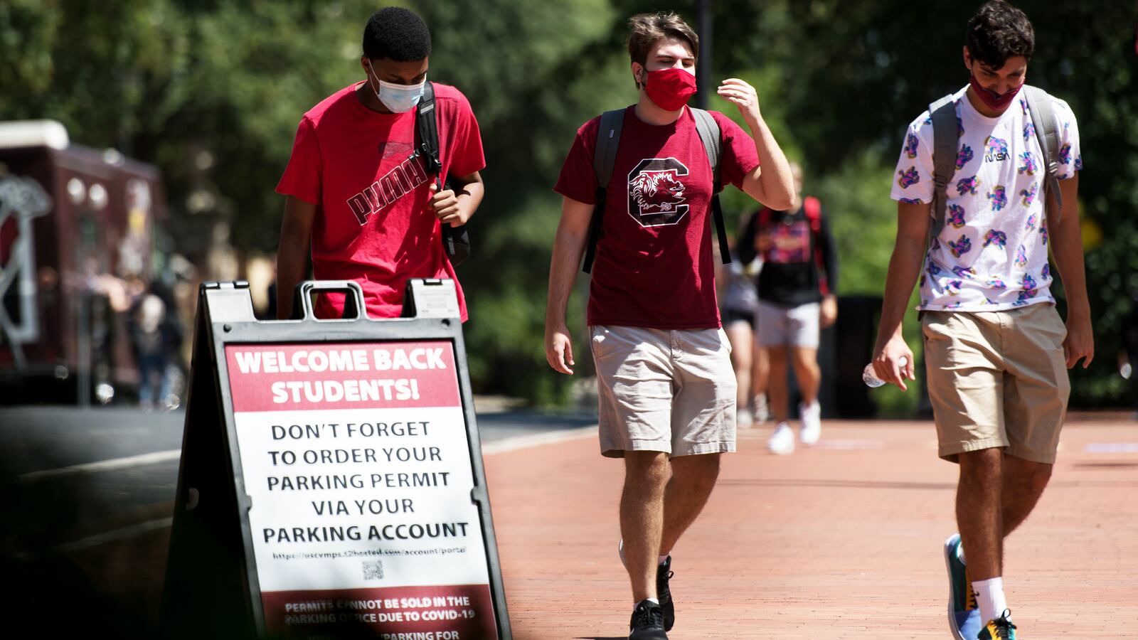 200906-Campbell-WhiteHouse-Colleges-Exposed-Emails-tease_wxapvd