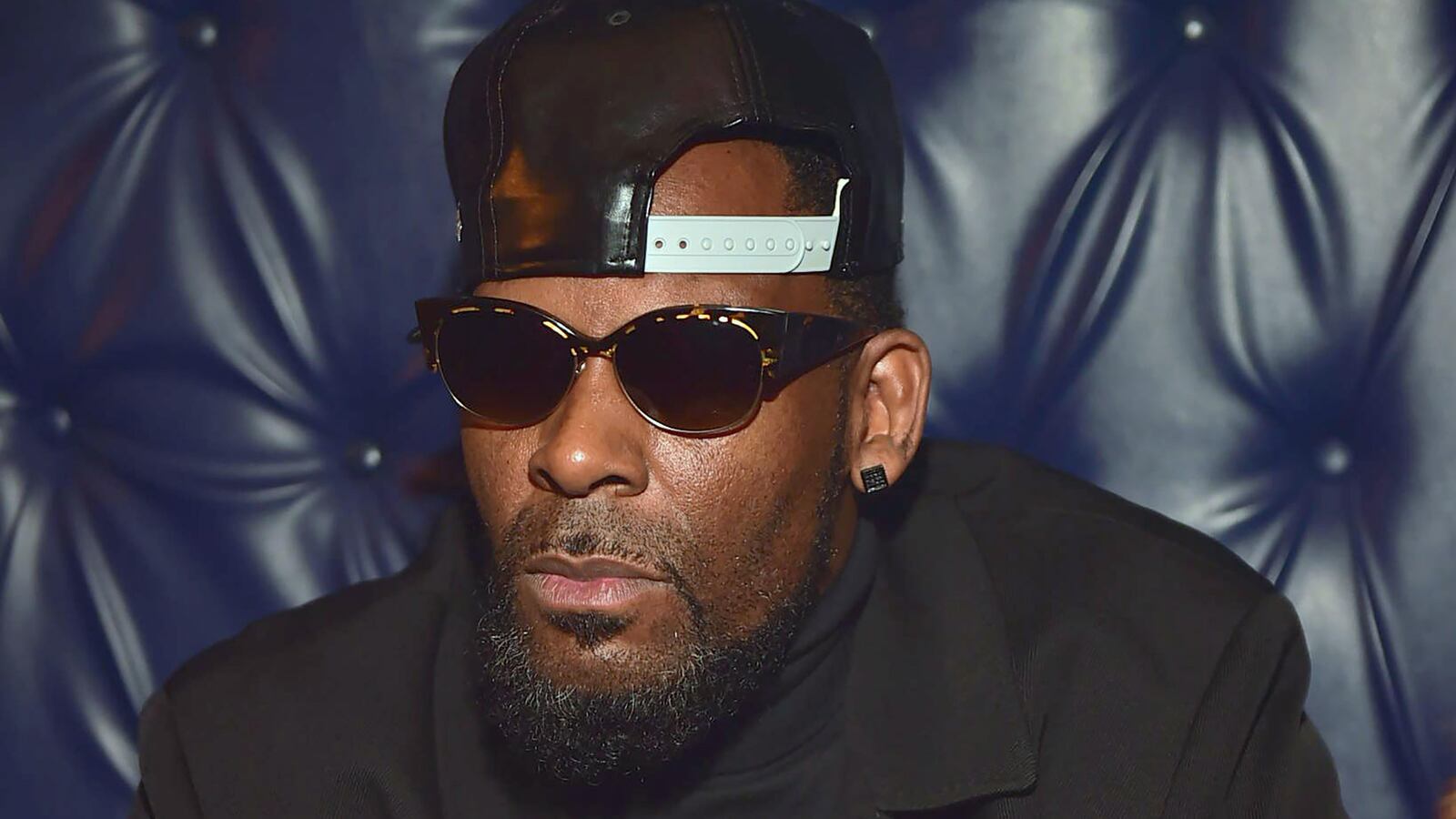 180106-stereo-r-kelly-hero_dhuxiz