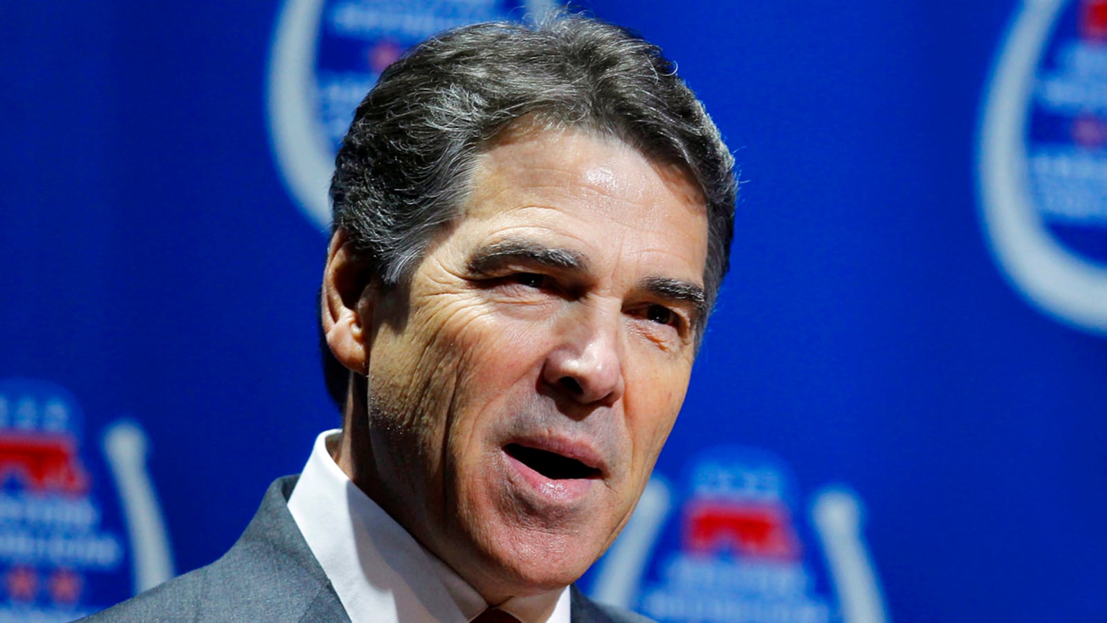 articles/2011/10/24/michael-tomasky-rick-perry-the-mayor-of-simpleton-over-his-tax-plan/rick-perry-tax-plan-tomasky_qgu48y